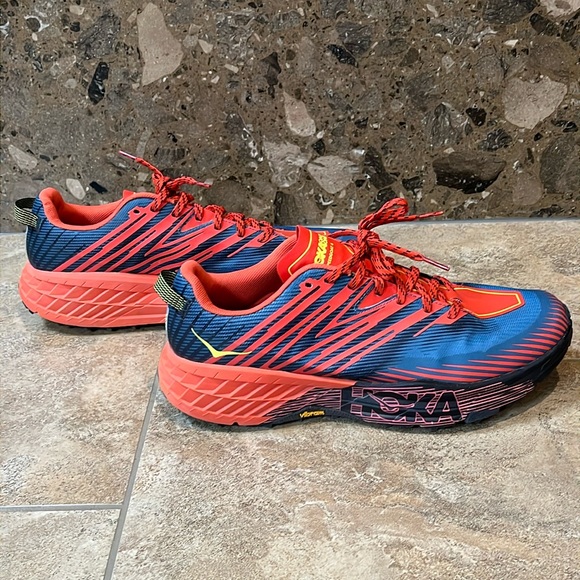 Hoka Speedgoat 4 - Picture 1 of 7